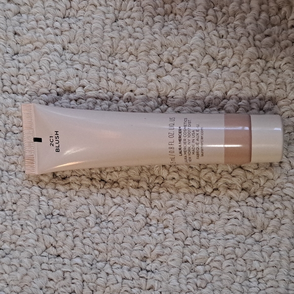 Laura Mercier tinted moisturizer - Picture 2 of 2